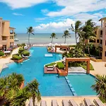 One of our most popular&luxurious El Faro condos Coral 303